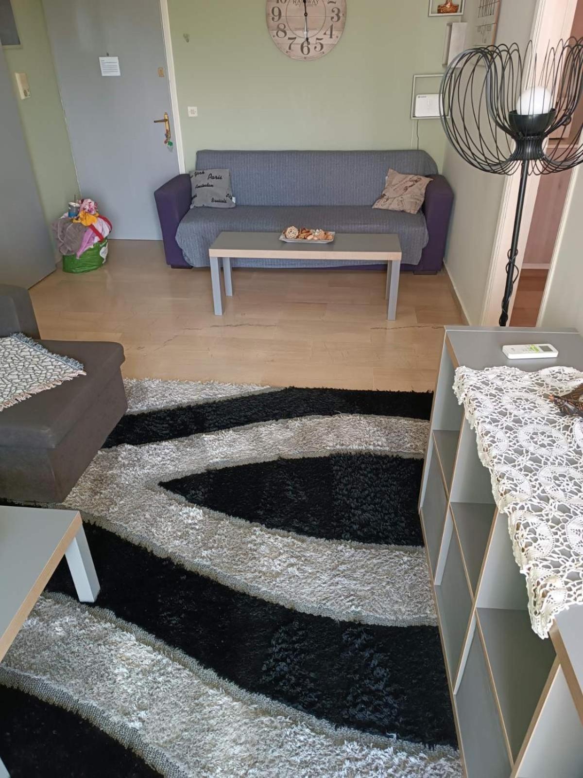 Comfortable Beachfront Apartment Loutráki Buitenkant foto